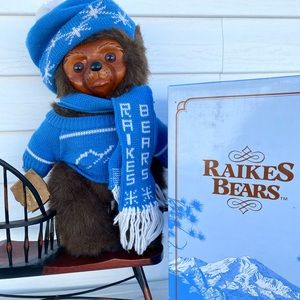 Raikes bear winter edition brown bear